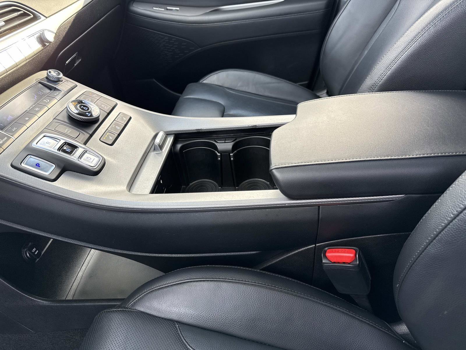 Used 2021 Hyundai Palisade SEL AWD/4WD image 16