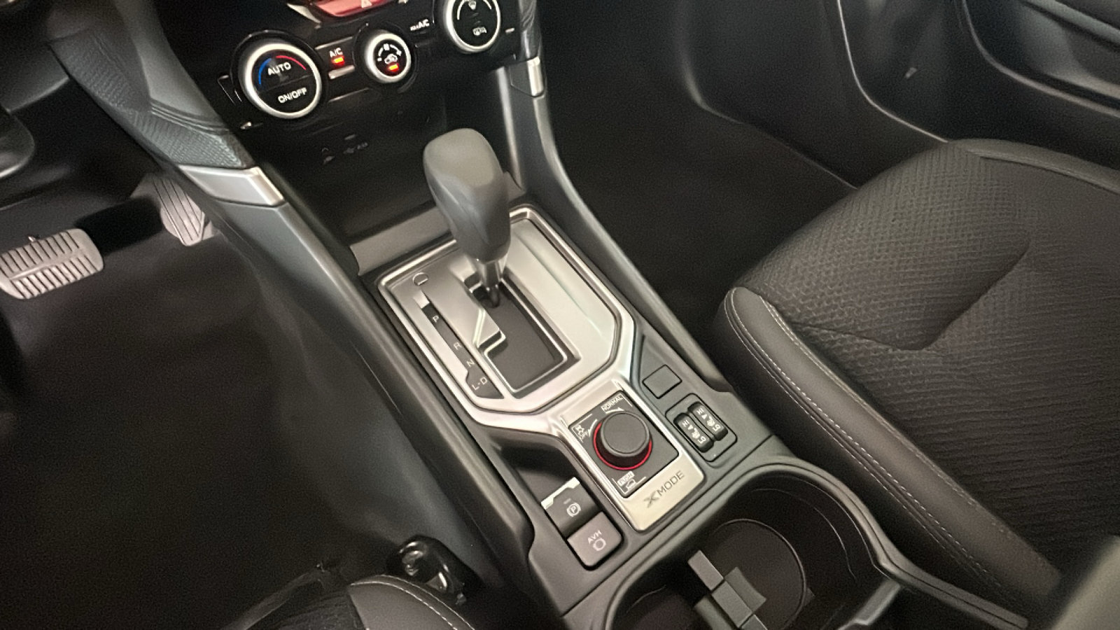 Used 2023 Subaru Forester Premium AWD/4WD image 26