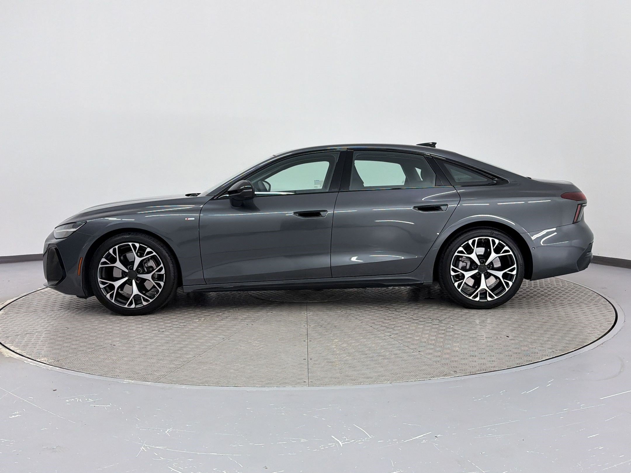 Certified 2026 Audi A6 Prestige AWD/4WD image 2