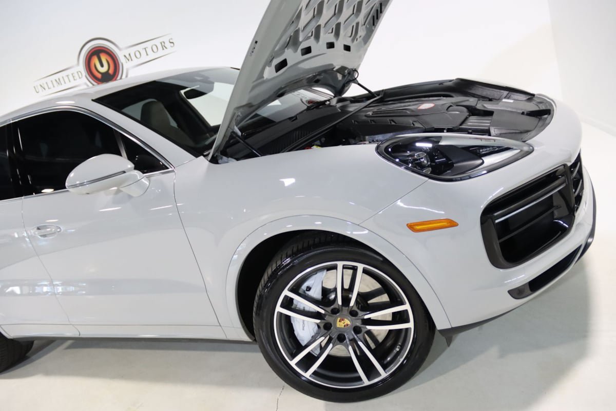 Used 2020 Porsche Cayenne Turbo AWD/4WD image 85