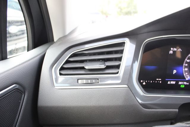 Used 2024 Volkswagen Tiguan Wolfsburg Edition w/ Panoramic Sunroof Package AWD/4WD image 9