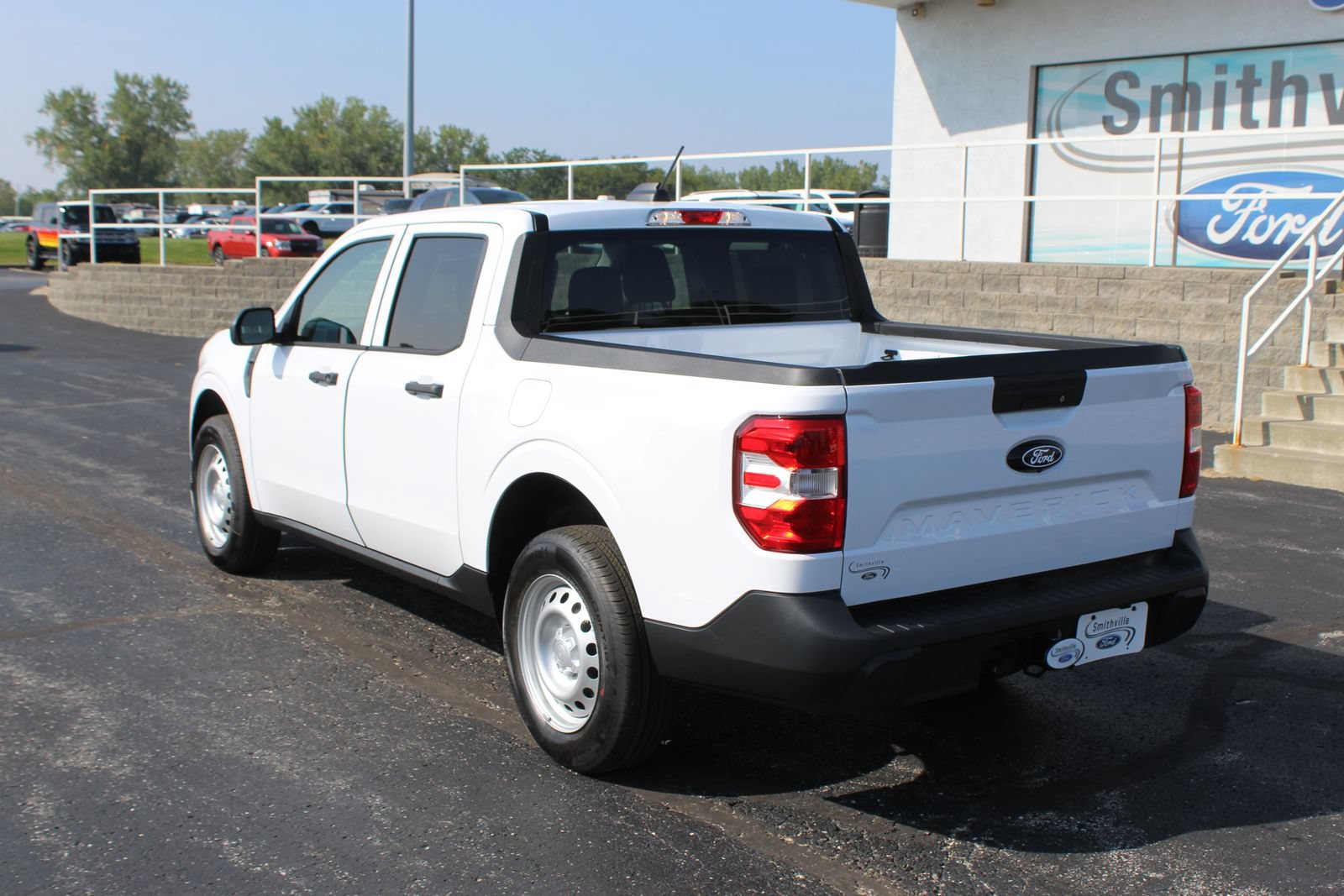 New 2025 Ford Maverick XL FWD image 3