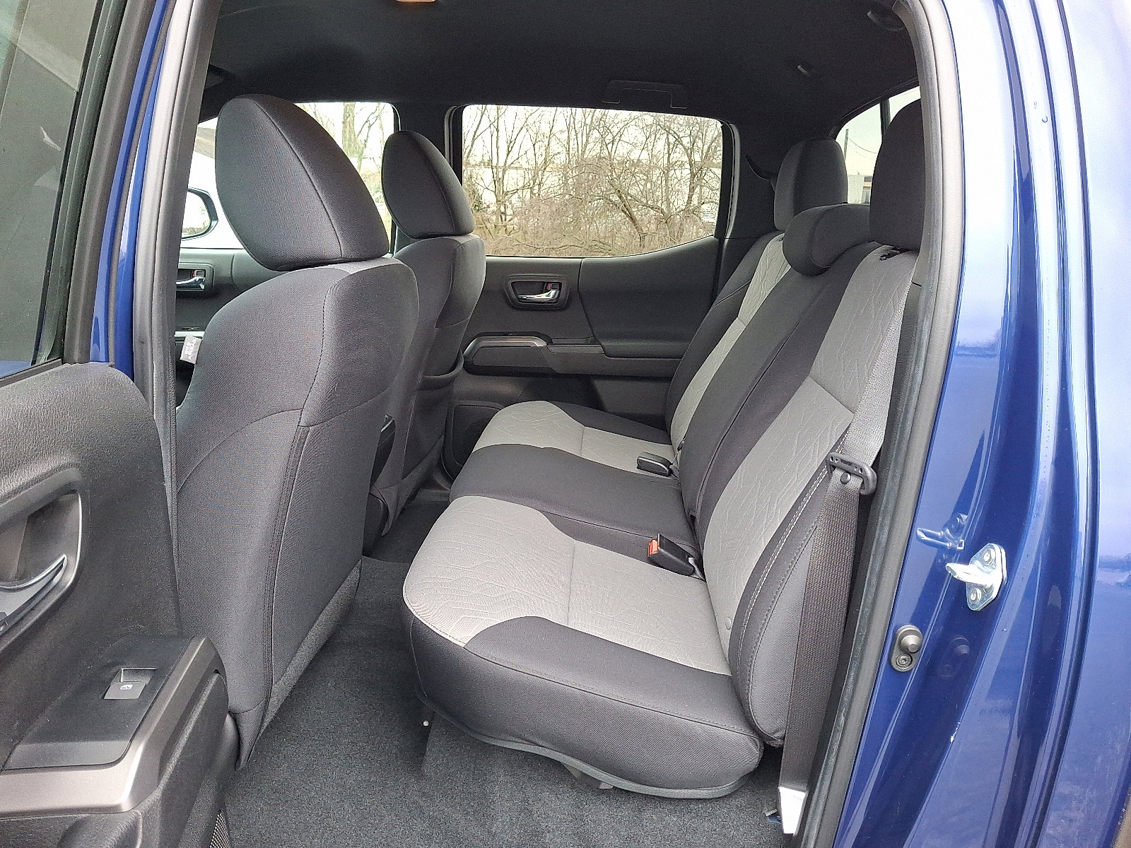 Certified 2022 Toyota Tacoma TRD Off-Road w/ Technology Package image 11