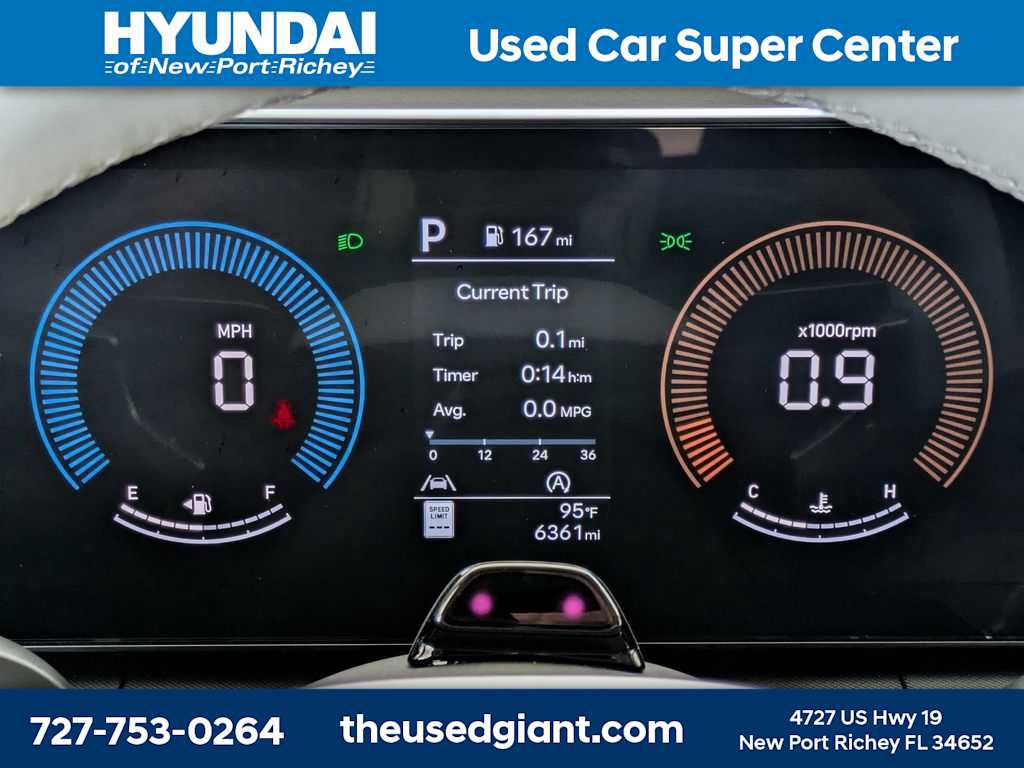 Used 2026 Hyundai Santa Fe SEL w/ Tow & Go Package FWD image 39