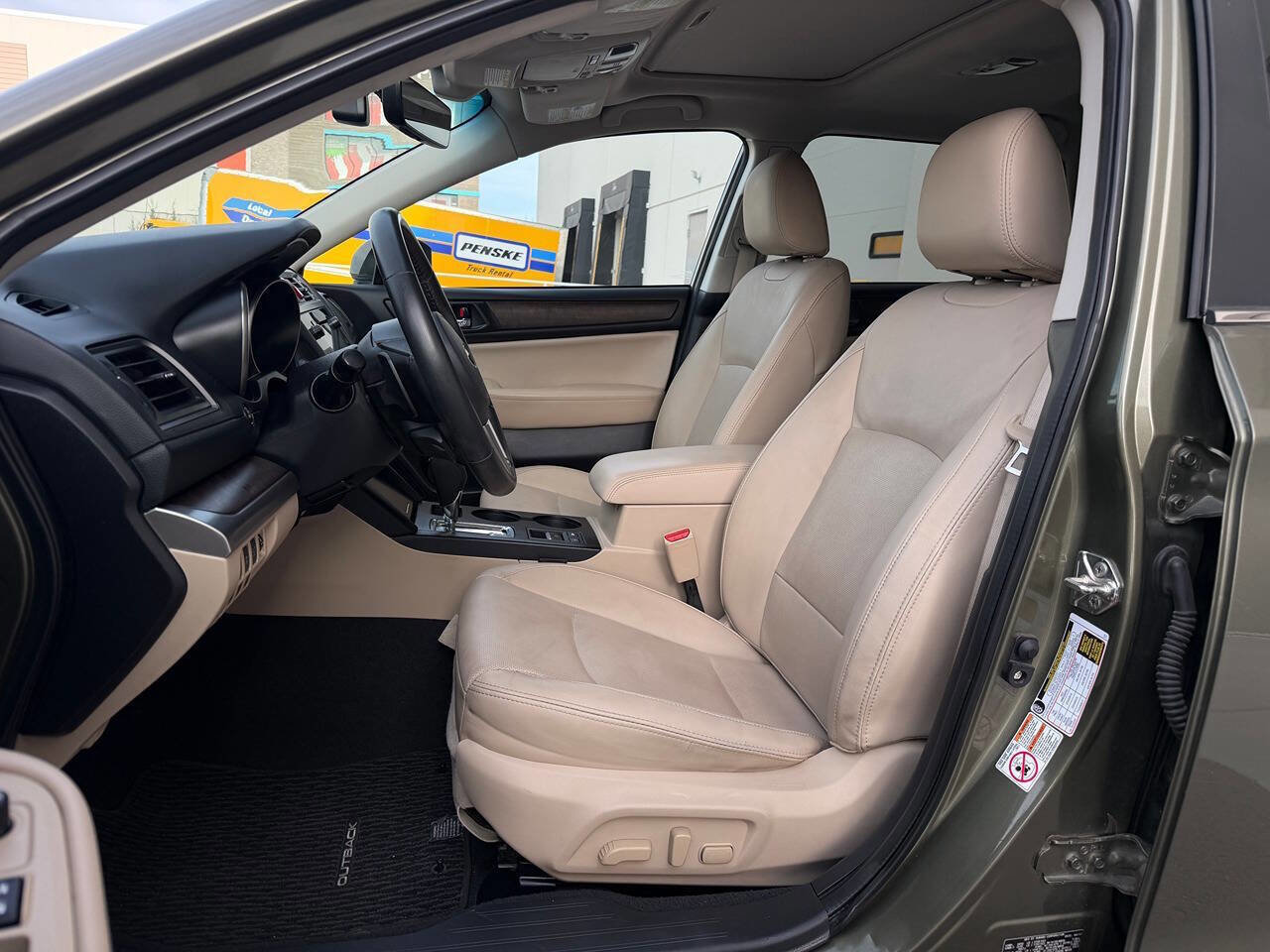 Used 2017 Subaru Outback 3.6R Limited AWD/4WD image 21
