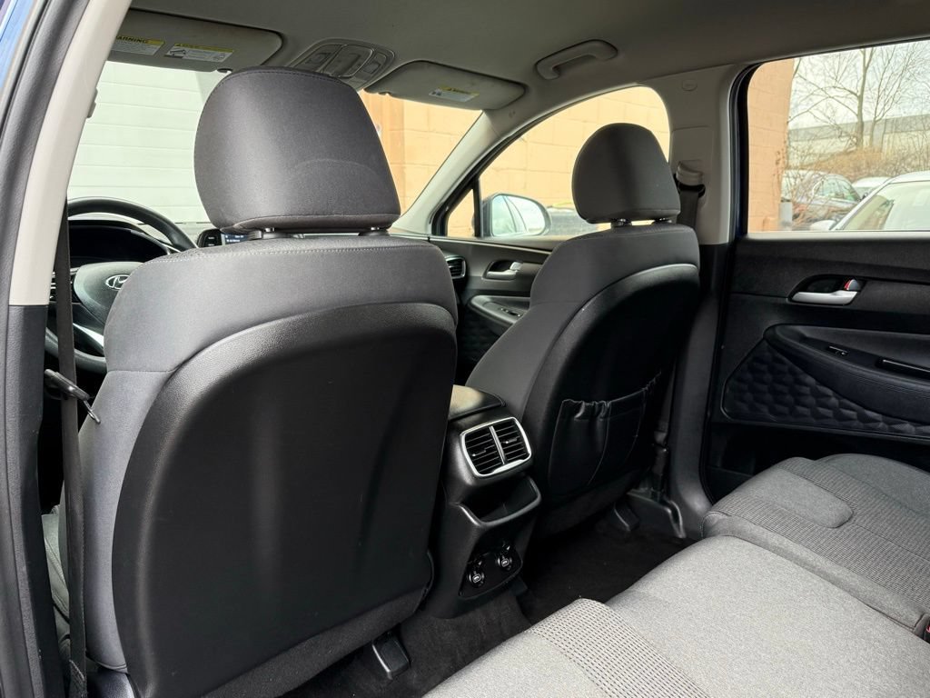 Used 2019 Hyundai Santa Fe SE FWD image 16