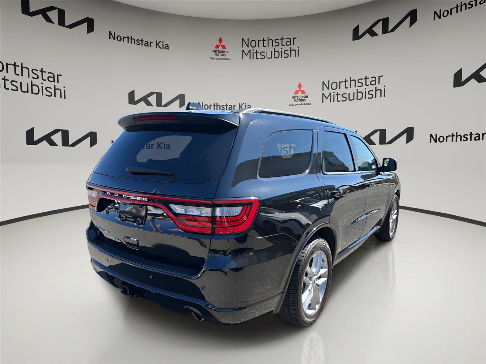 Used 2024 Dodge Durango R/T AWD/4WD image 4