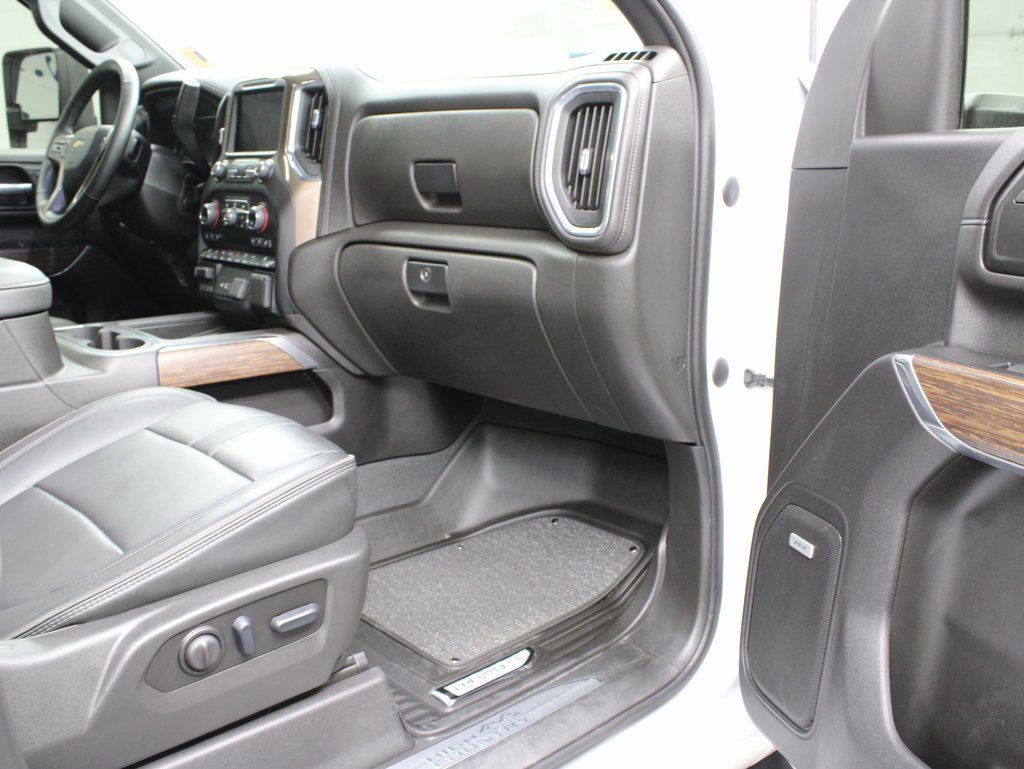 Used 2023 Chevrolet Silverado 2500 High Country w/ Z71 Off-Road Package image 36