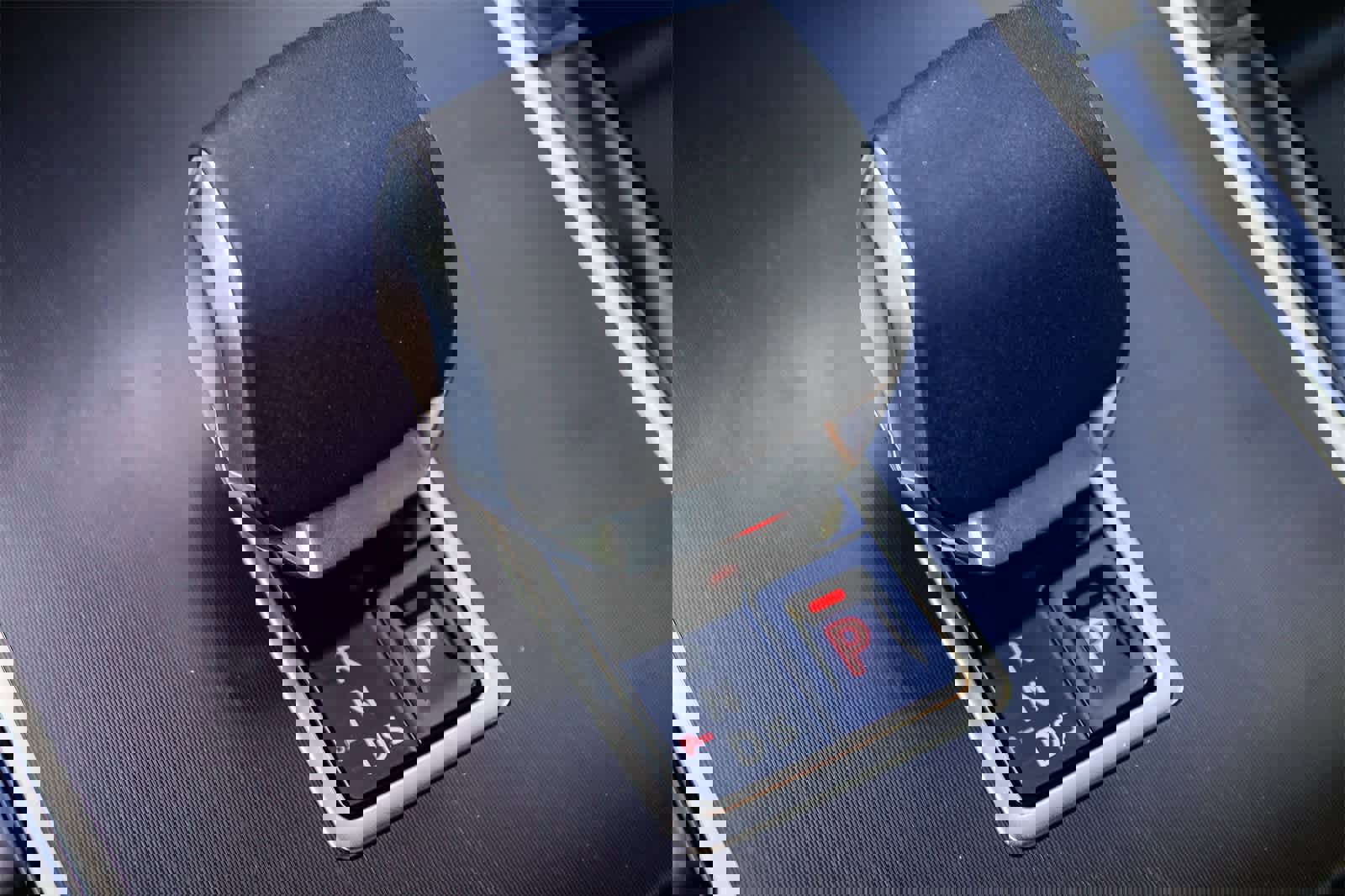 New 2026 Land Rover Range Rover Velar Dynamic SE image 16