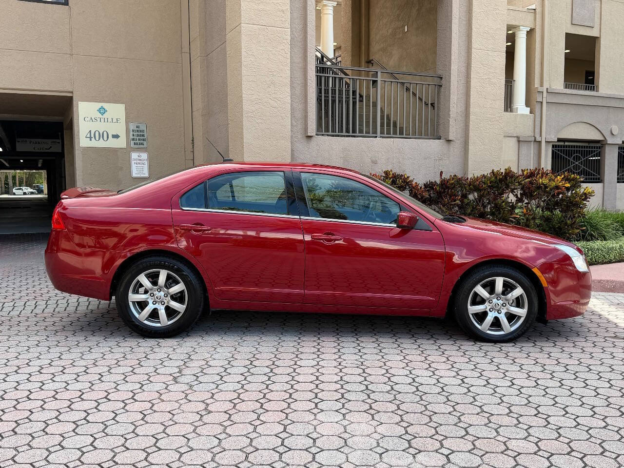 Used 2010 Mercury Milan Premier FWD image 21