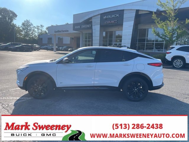 Used 2025 Buick Envista Sport Touring w/ Convenience I Package