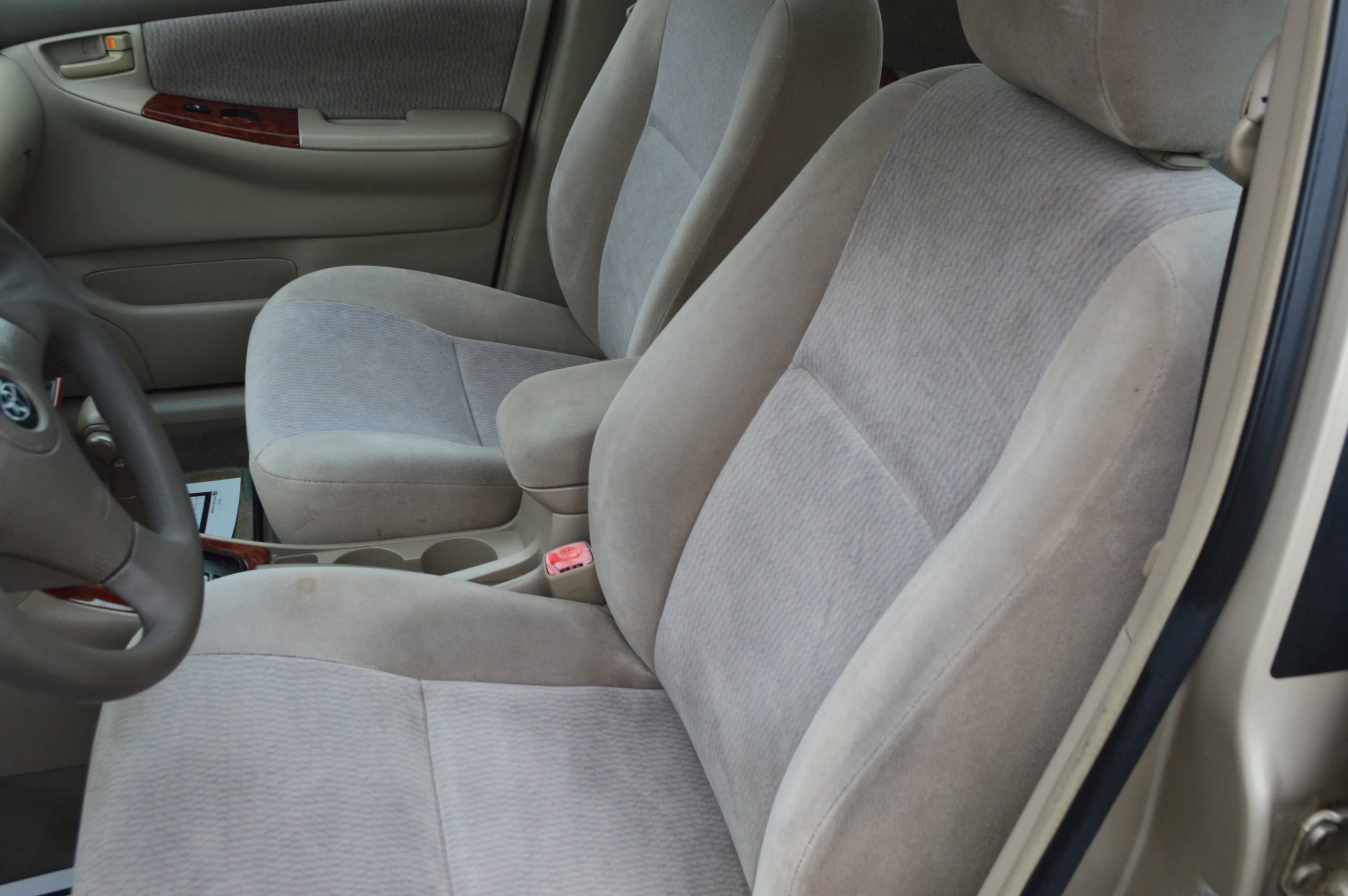 Used 2005 Toyota Corolla S image 15