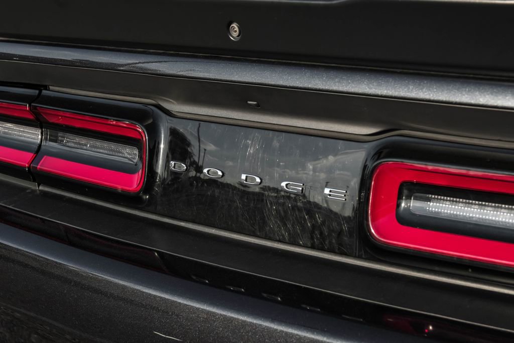 Used 2018 Dodge Challenger R/T Plus image 47