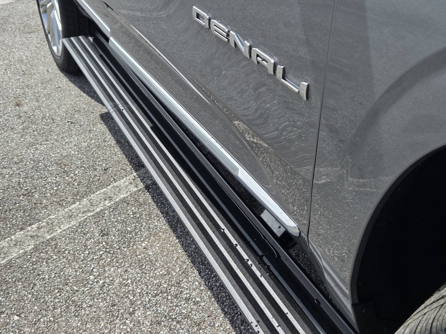 New 2026 GMC Yukon Denali w/ Denali Reserve Package AWD/4WD image 23