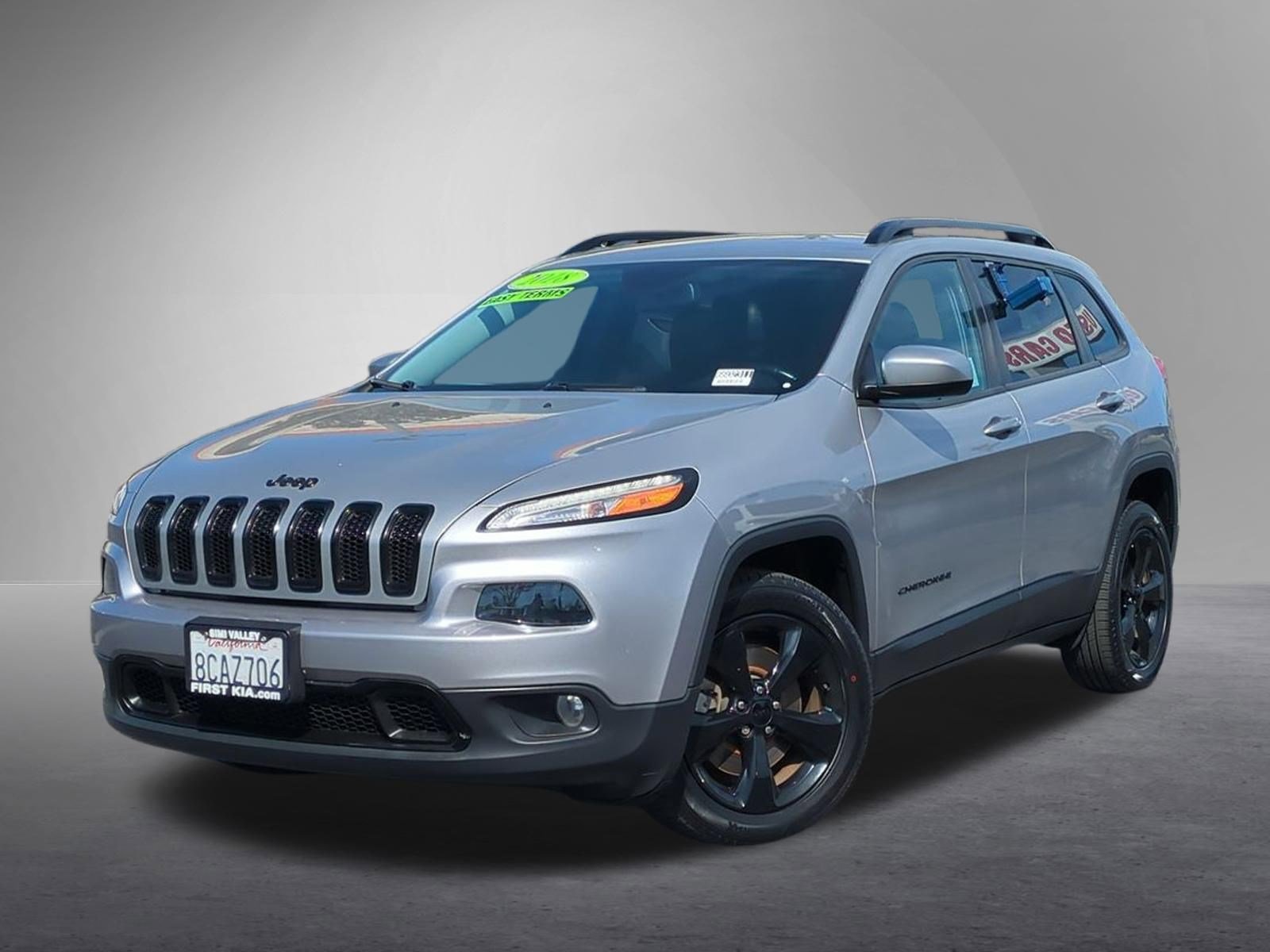 Used 2018 Jeep Cherokee Latitude w/ Altitude Package image 1