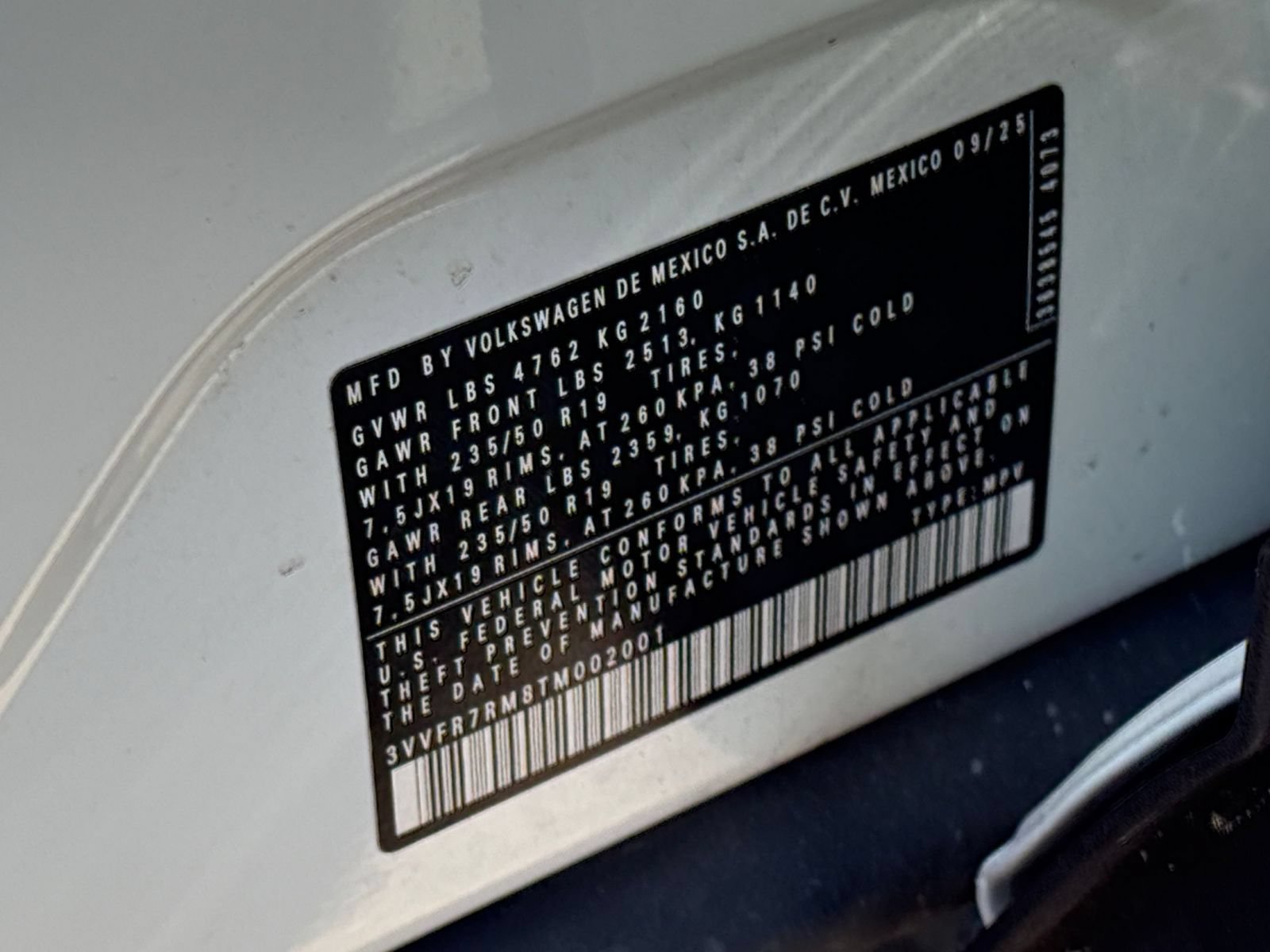 Used 2026 Volkswagen Tiguan SE FWD image 30