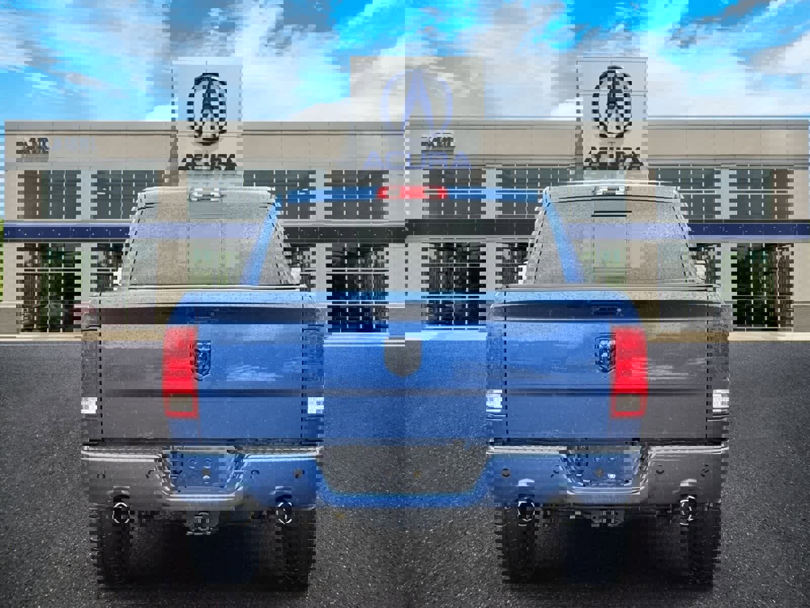 Used 2011 RAM 1500 Sport w/ Sport Premium Group image 4