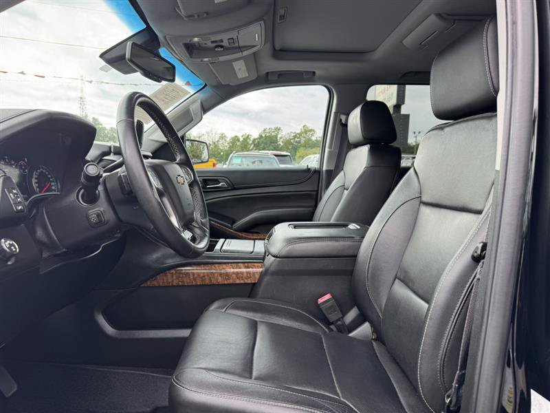 Used 2017 Chevrolet Suburban Premier AWD/4WD image 24
