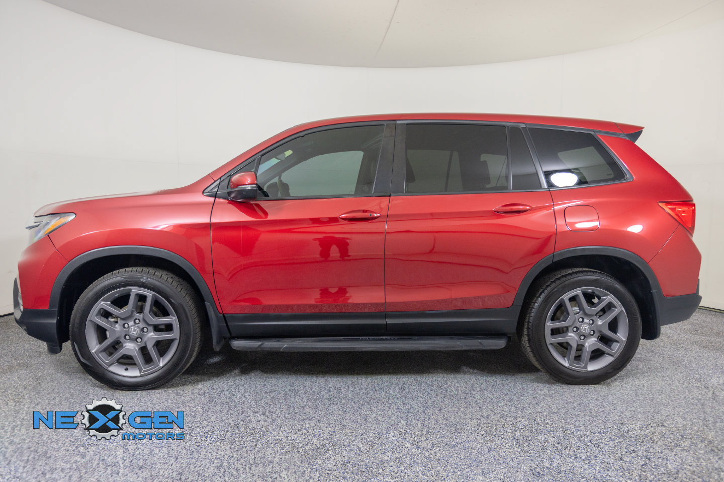 Used 2022 Honda Passport EX-L image 5