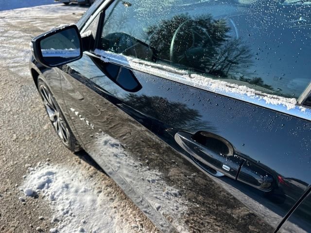 Used 2017 Chevrolet Malibu LT image 12