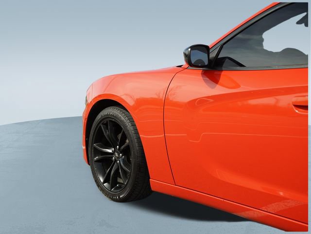 Used 2018 Dodge Charger SXT w/ Blacktop Package image 36