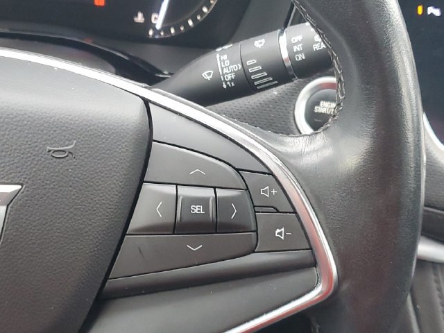Used 2018 Cadillac XT5 Luxury w/ Driver Awareness Package AWD/4WD image 24