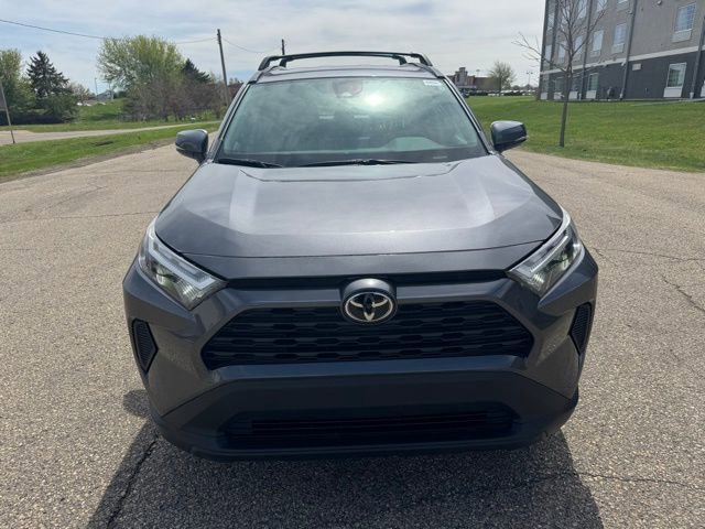 Used 2025 Toyota RAV4 XLE AWD/4WD image 10