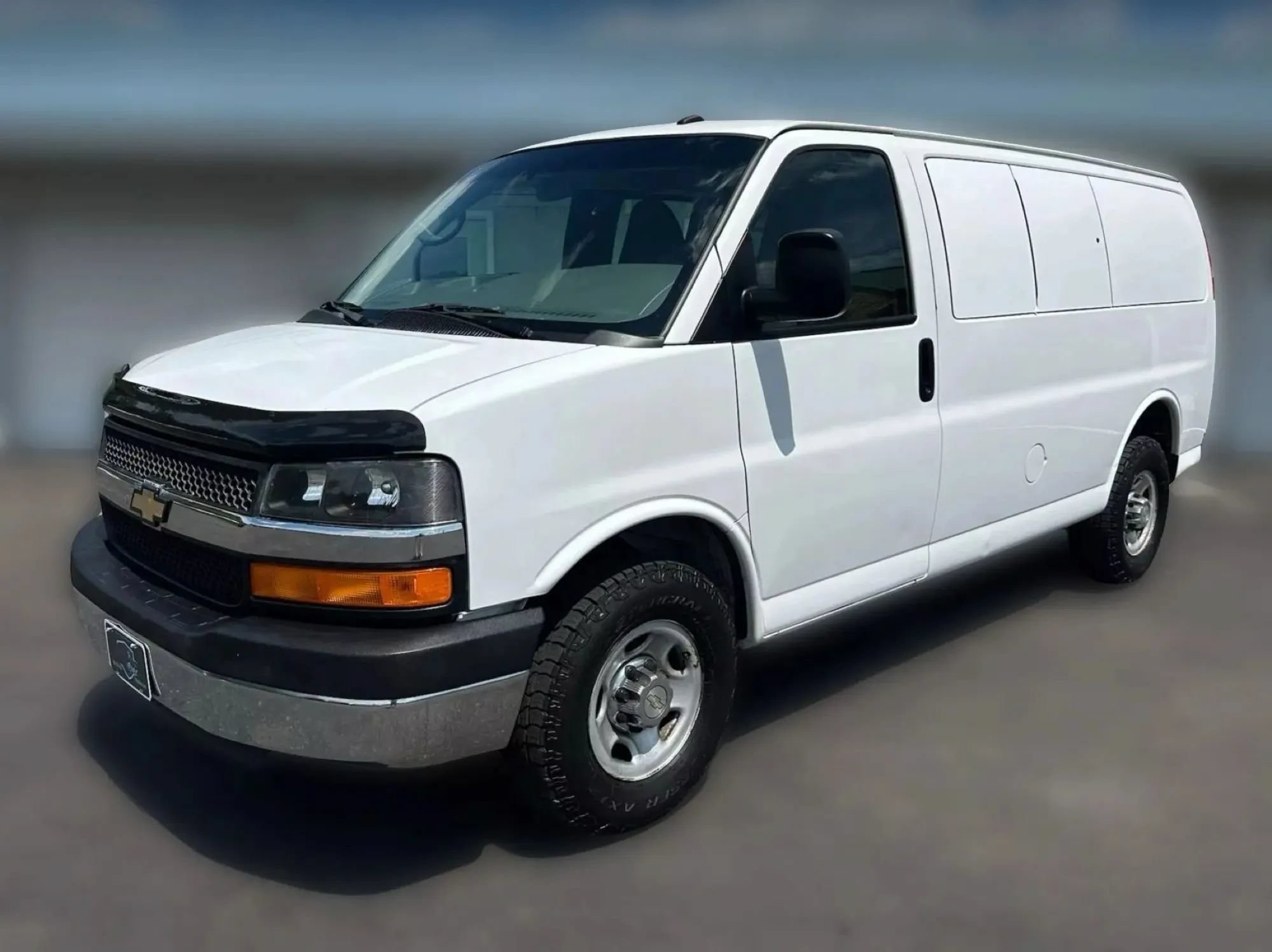 Used 2015 Chevrolet Express 2500 LT w/ LT Preferred Equipment Group RWD image 1