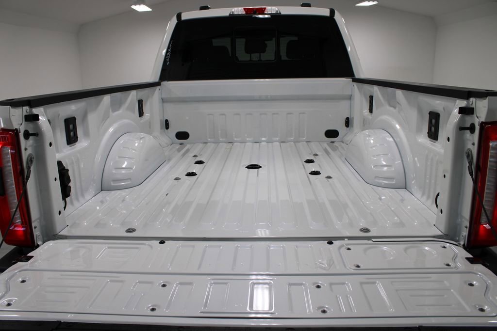 New 2026 Ford F250 Lariat w/ Chrome Package image 20