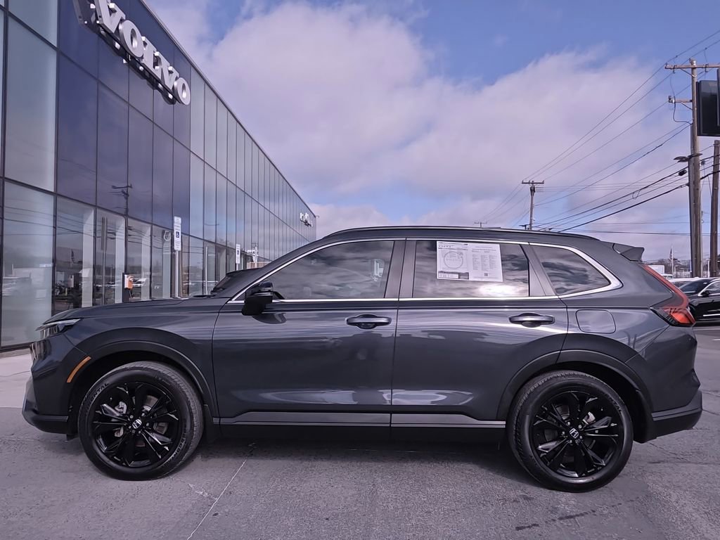 Used 2023 Honda CR-V Sport Touring image 10