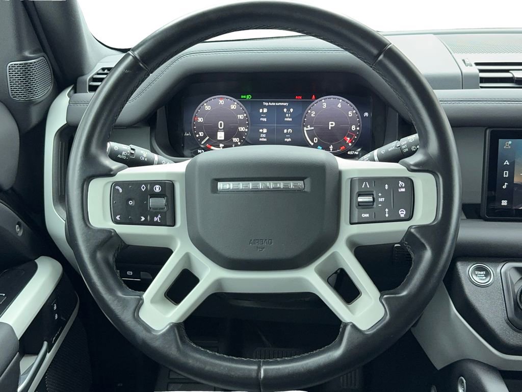 Used 2024 Land Rover Defender 90 S image 13