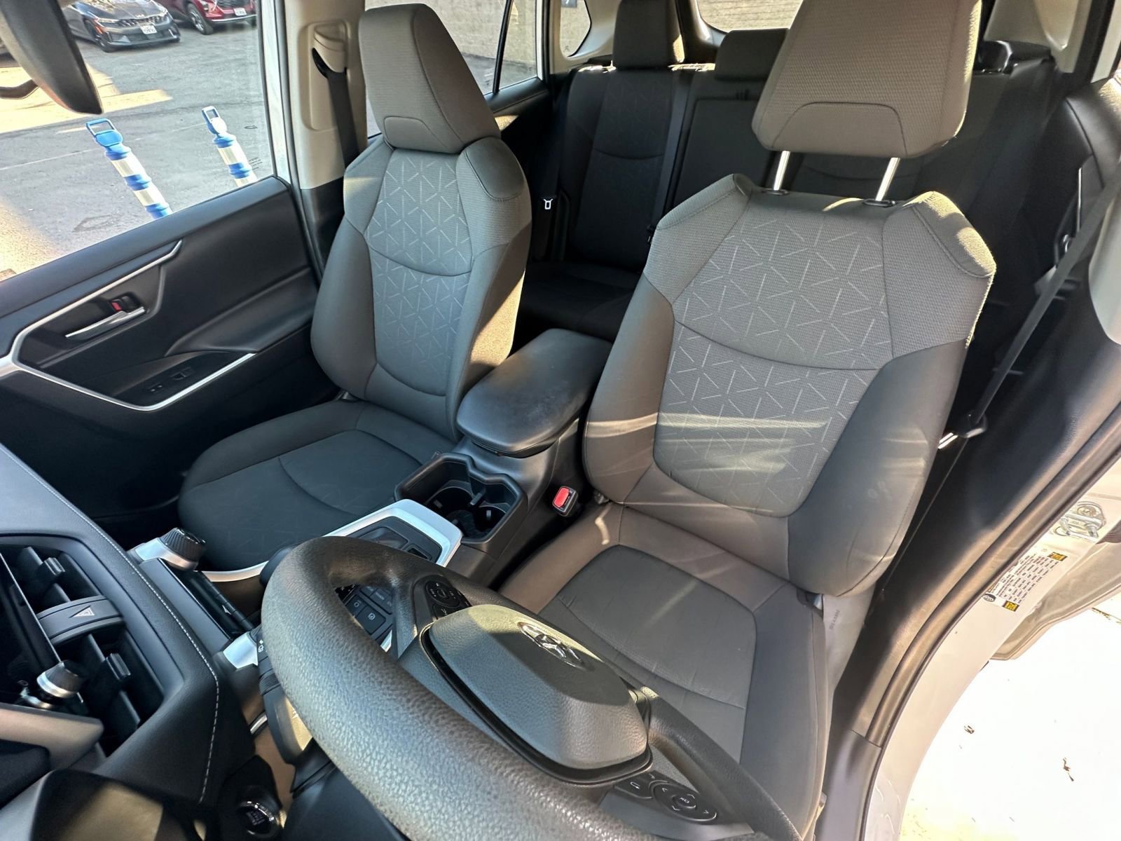 Used 2025 Toyota RAV4 XLE w/ Convenience Package image 38