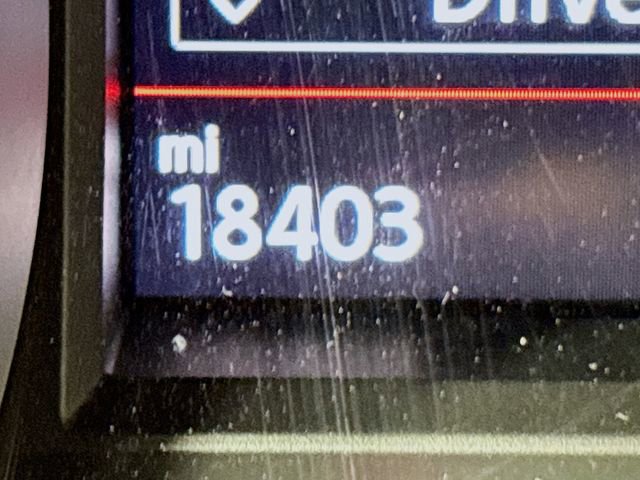 Used 2020 Volkswagen GTI SE image 12