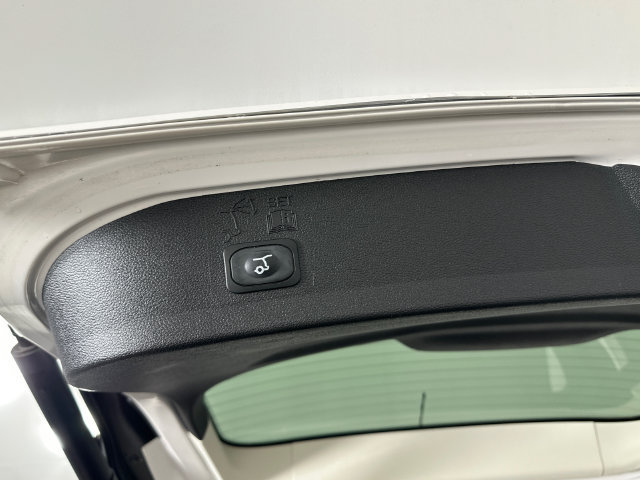 Used 2019 Ford Escape SEL AWD/4WD image 22