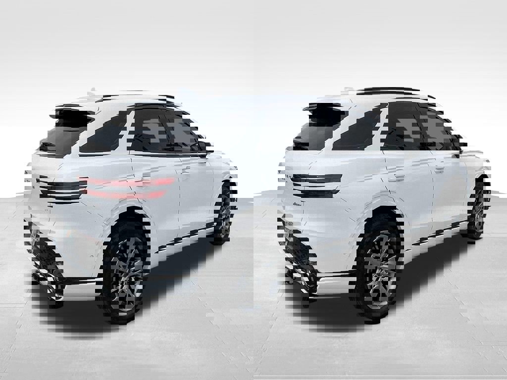 Used 2023 Genesis GV70 3.5T Sport w/ Sport Advanced Package image 4