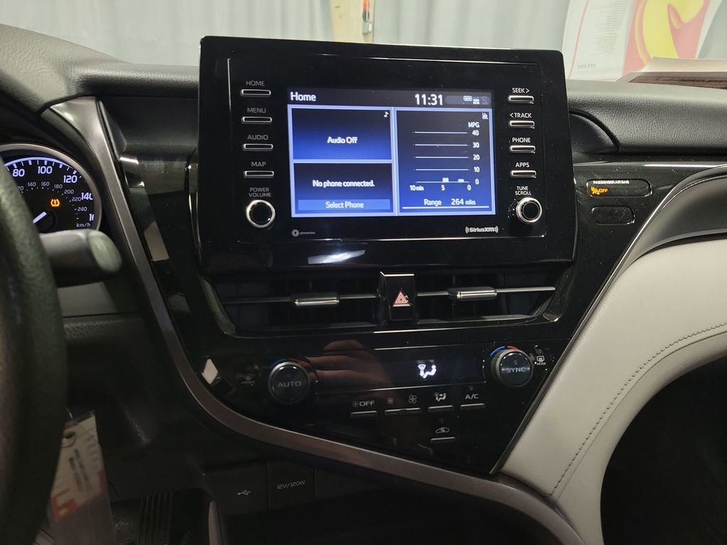 Used 2023 Toyota Camry LE image 14