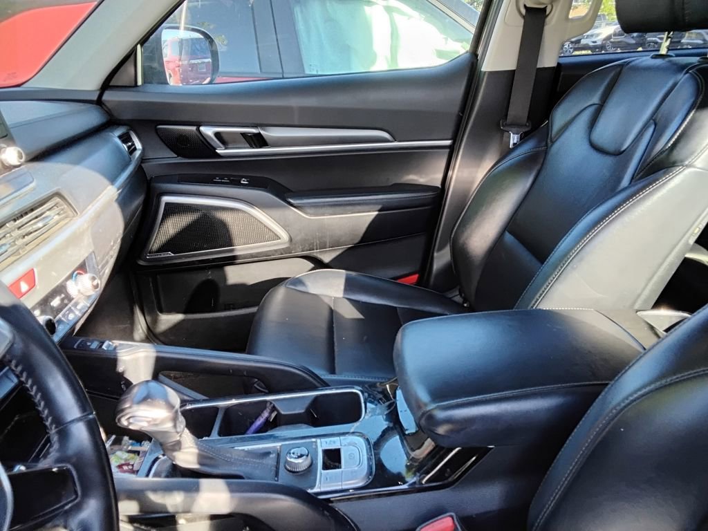 Used 2020 Kia Telluride S FWD image 9