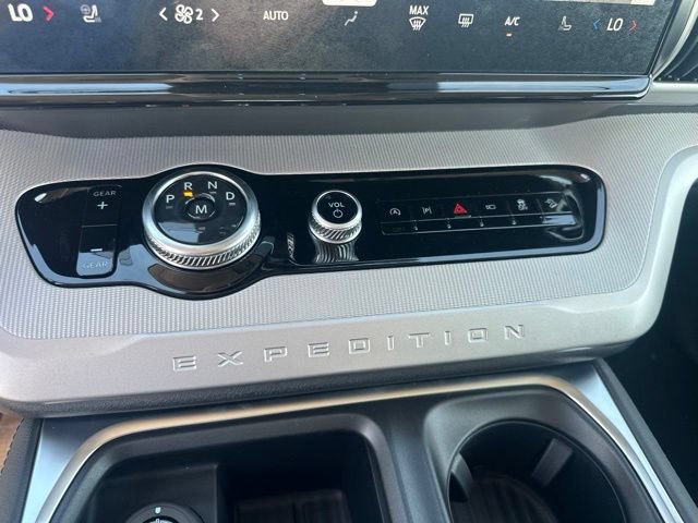 New 2027 Ford Expedition Active AWD/4WD image 26