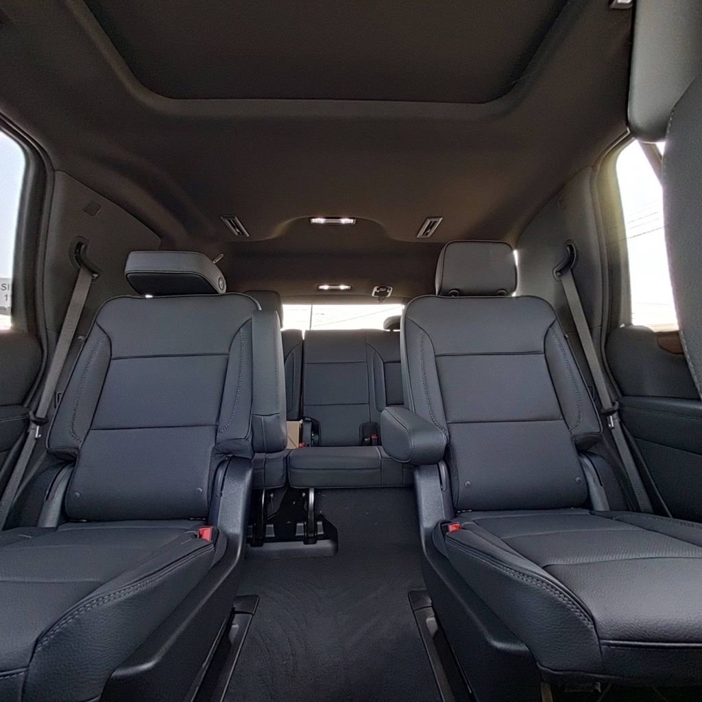 New 2026 GMC Yukon Denali w/ Denali Reserve Package image 38