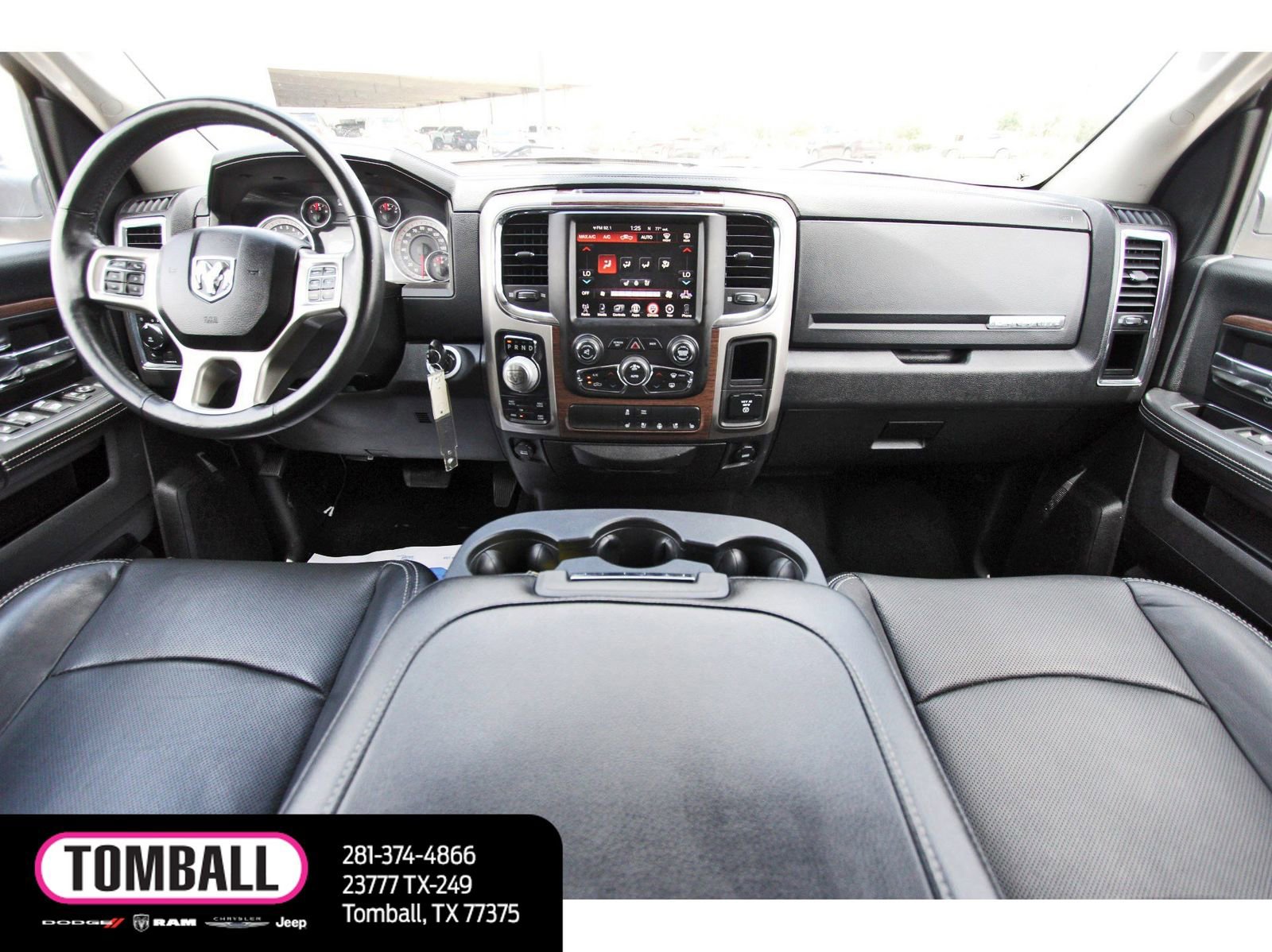 Used 2017 RAM 1500 Laramie AWD/4WD image 10