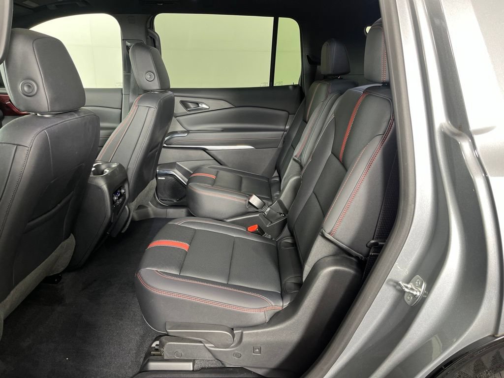 Certified 2024 Chevrolet Traverse RS AWD/4WD image 24