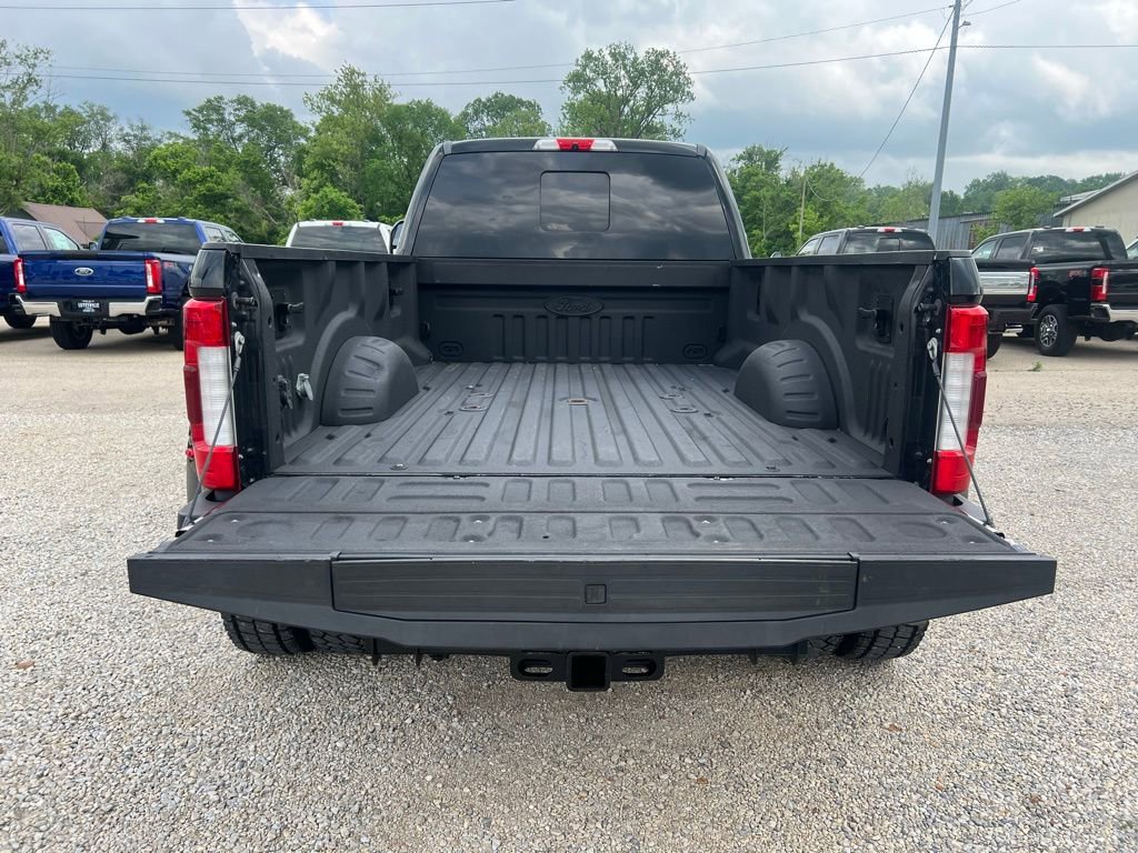 Used 2017 Ford F450 King Ranch w/ King Ranch Ultimate Package AWD/4WD image 19