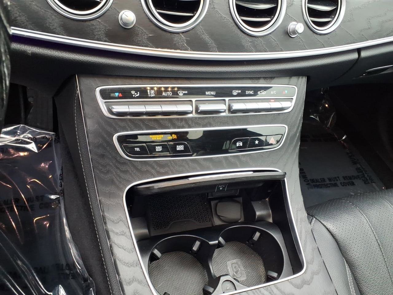 Used 2021 Mercedes-Benz E 350 Sedan image 13