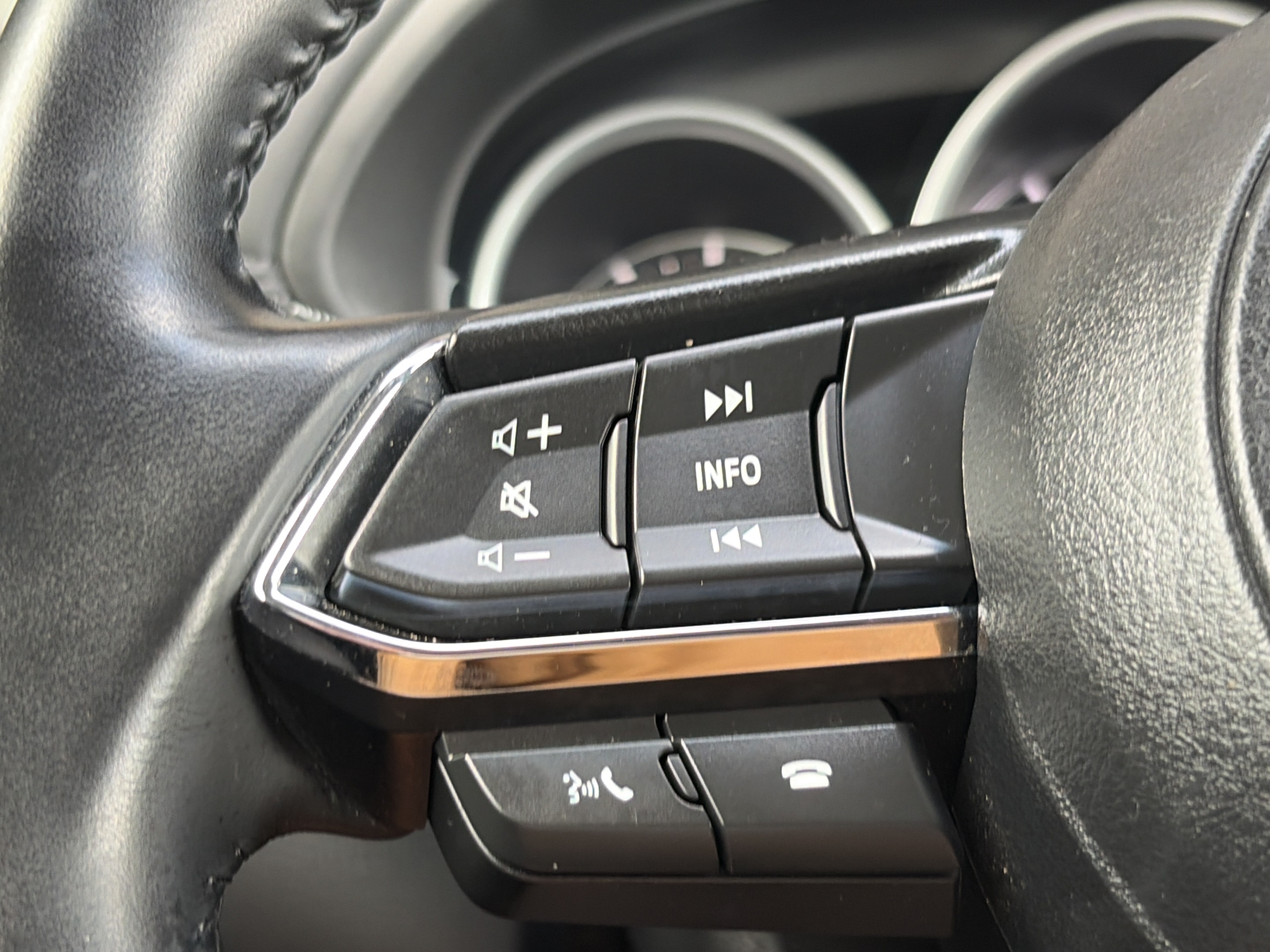 Used 2025 MAZDA CX-5 AWD 2.5 S w/ Select Package image 21