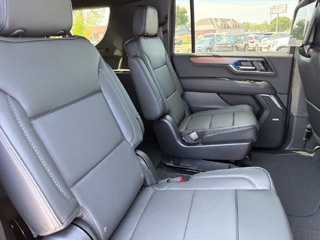 New 2026 GMC Yukon XL Denali w/ Denali Reserve Package AWD/4WD image 22