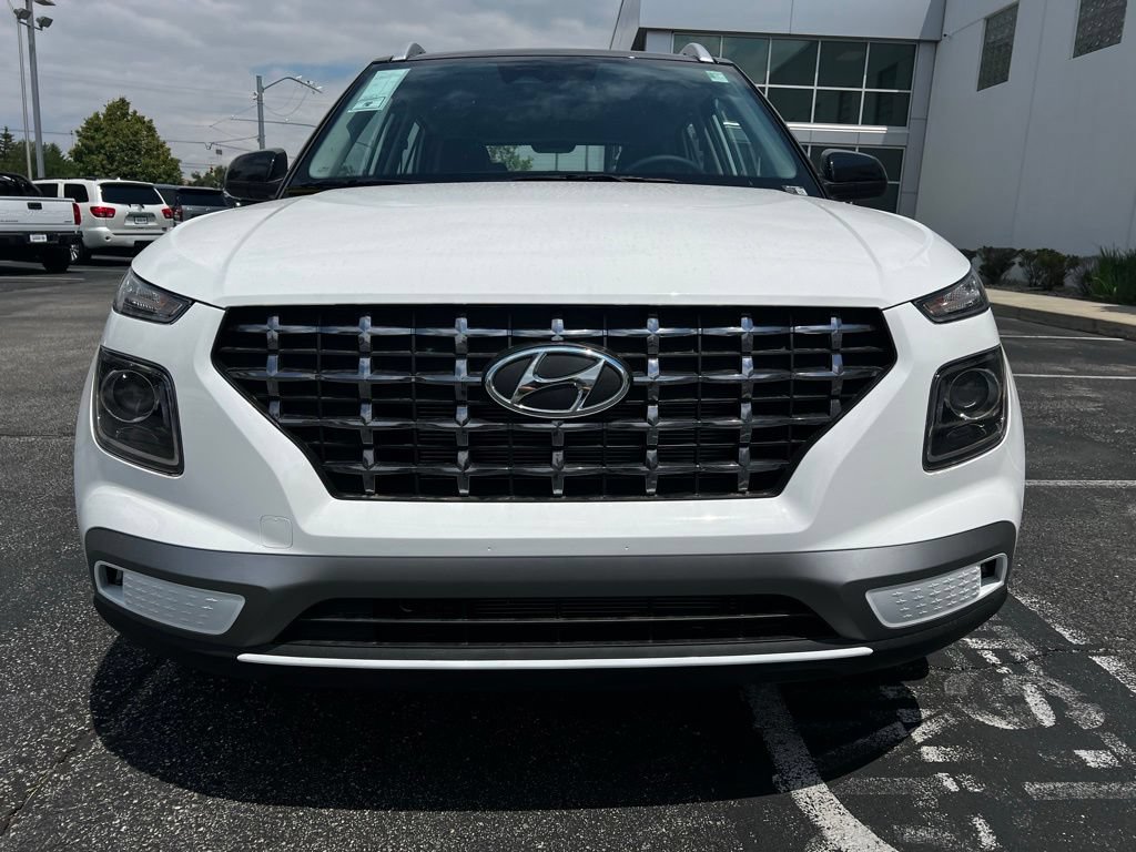 New 2026 Hyundai Venue SEL FWD image 17