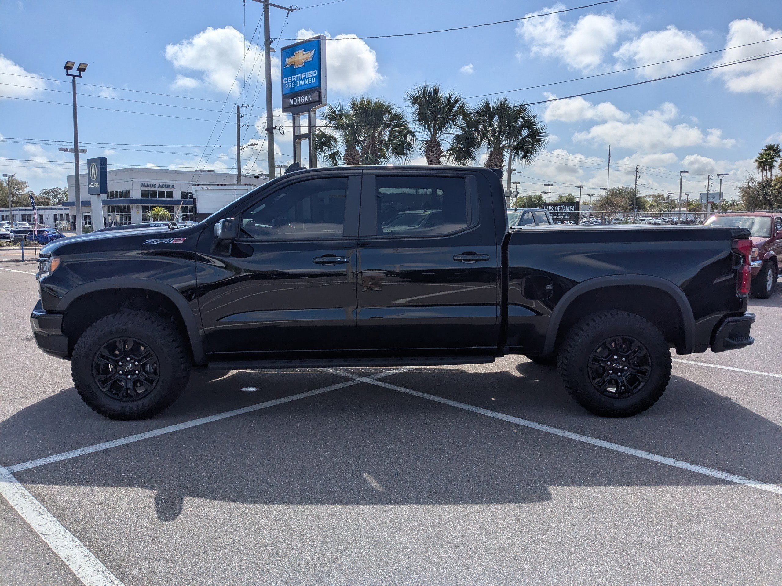 Used 2025 Chevrolet Silverado 1500 ZR2 w/ Technology Package image 7
