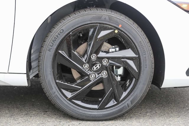 New 2026 Hyundai Elantra Sport FWD image 12