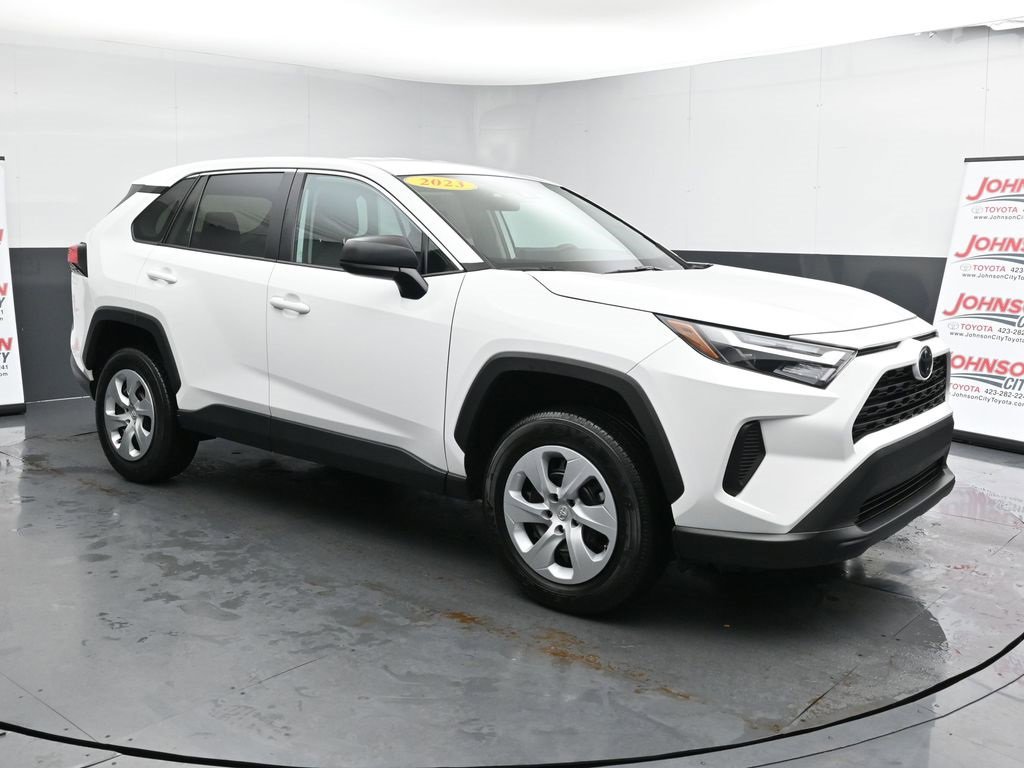 Used 2023 Toyota RAV4 LE image 2