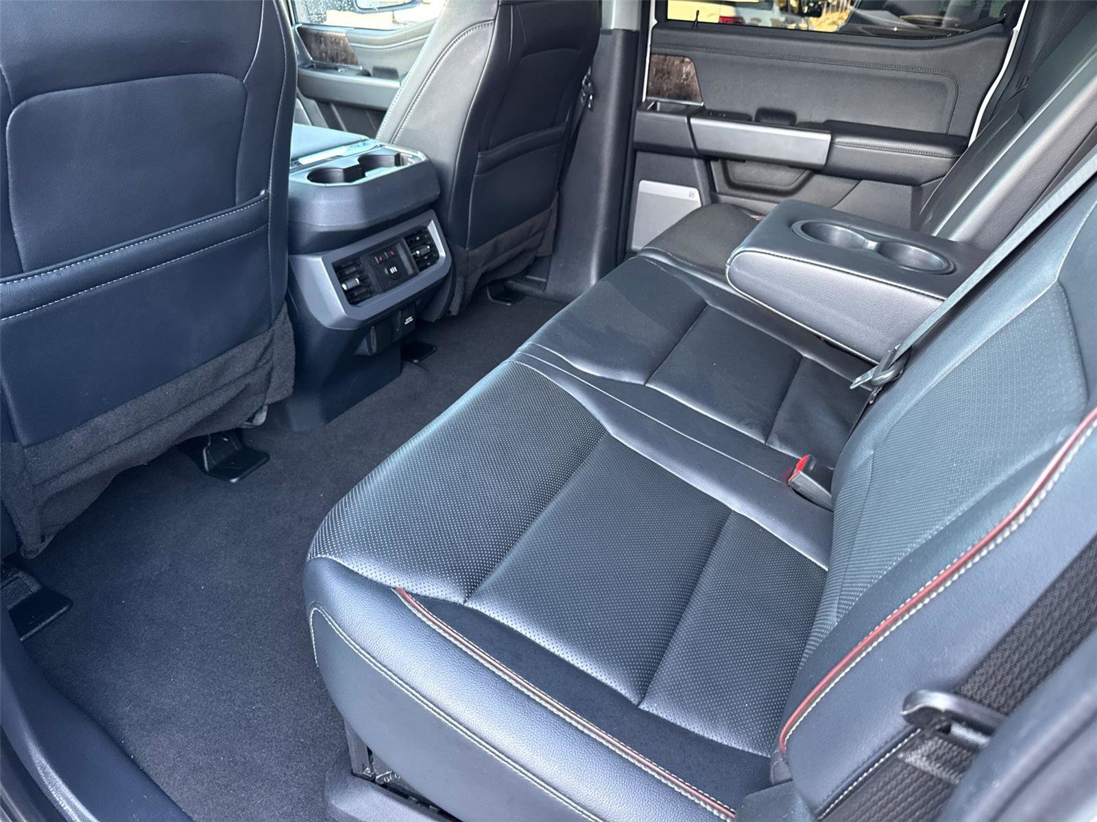 Used 2024 Ford F250 Lariat image 20